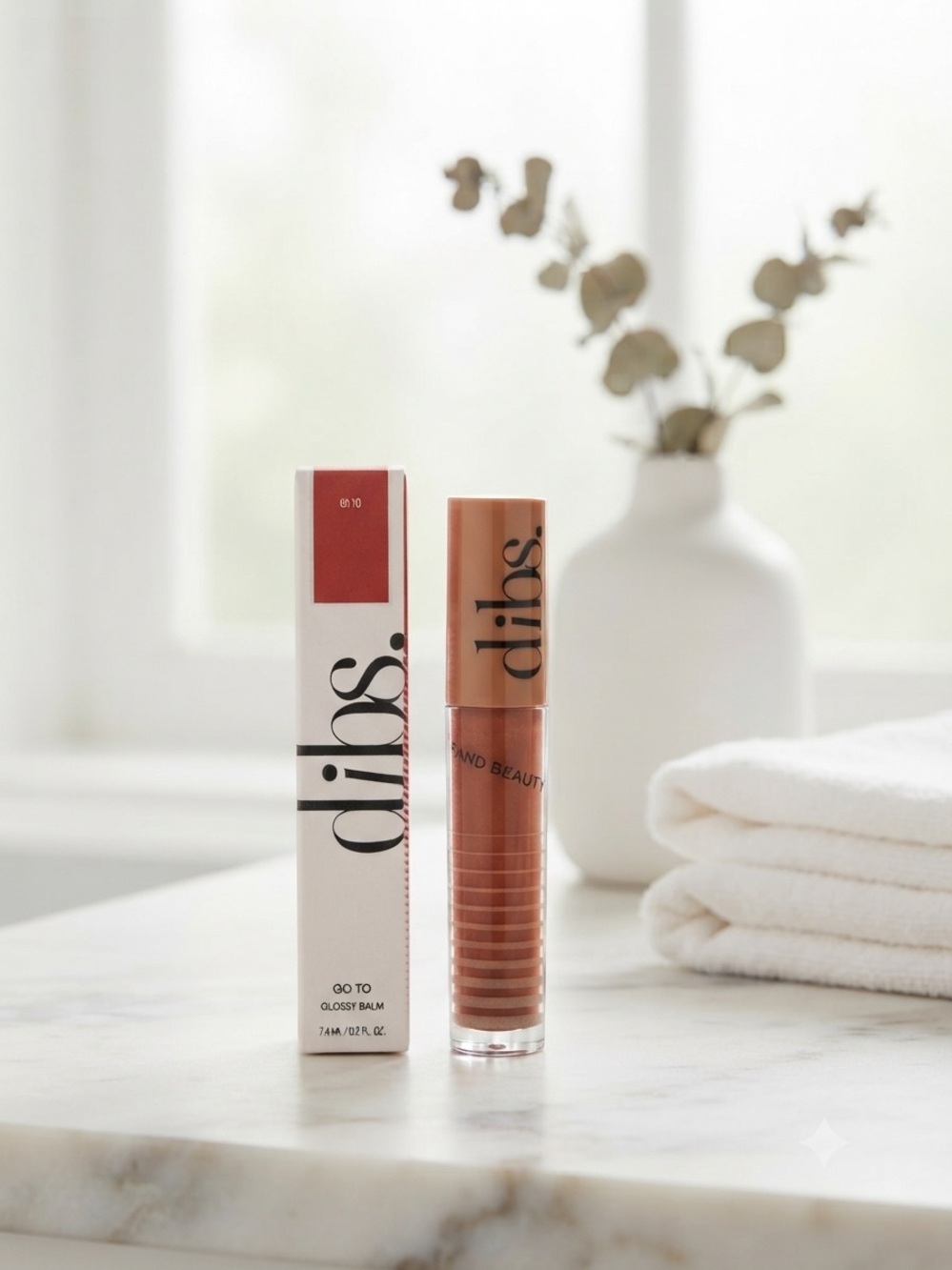 dibs. Go To Glossy Balm Hydrating Lip Gloss — Nude Peach